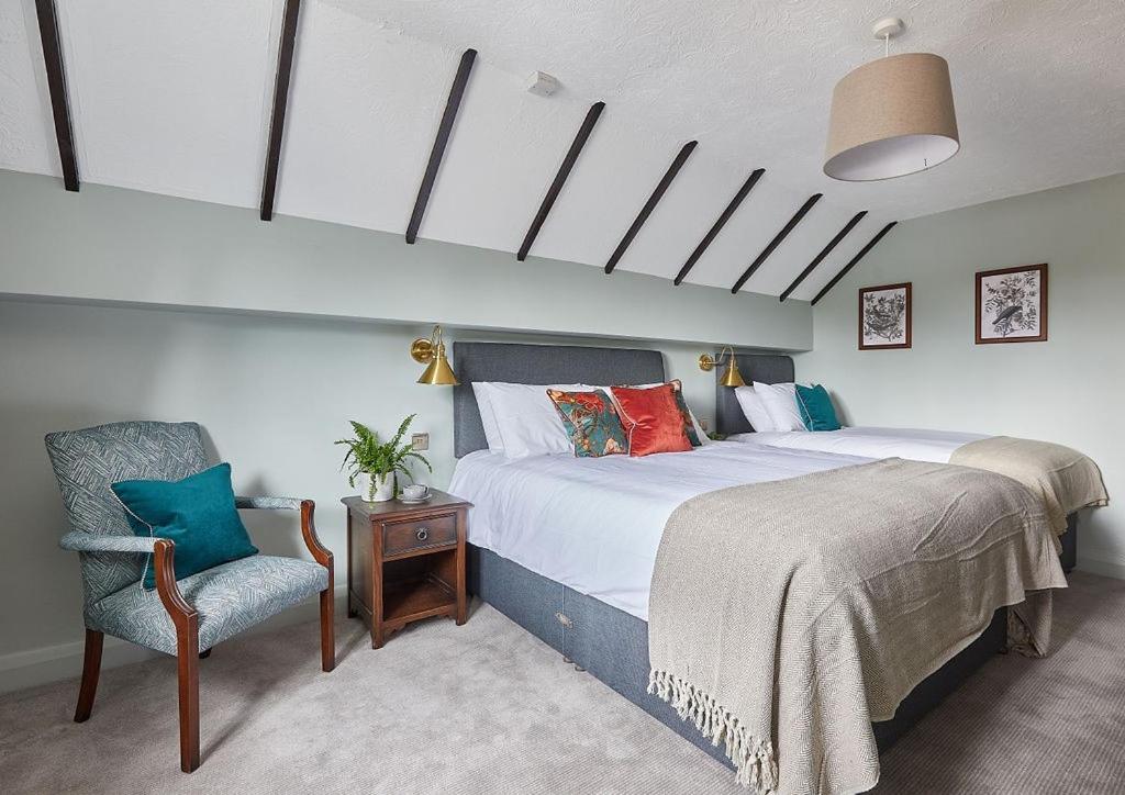The New Inn Heckfield Hook  Eksteriør billede